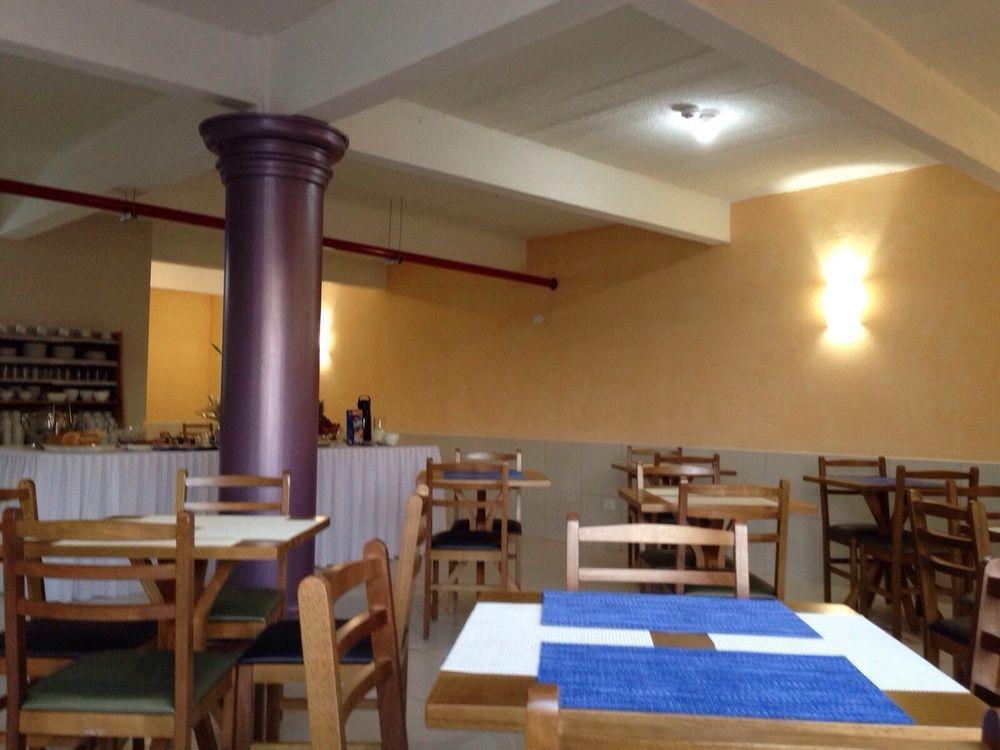 Vespasiano Hotel Telemaco Borba Екстер'єр фото