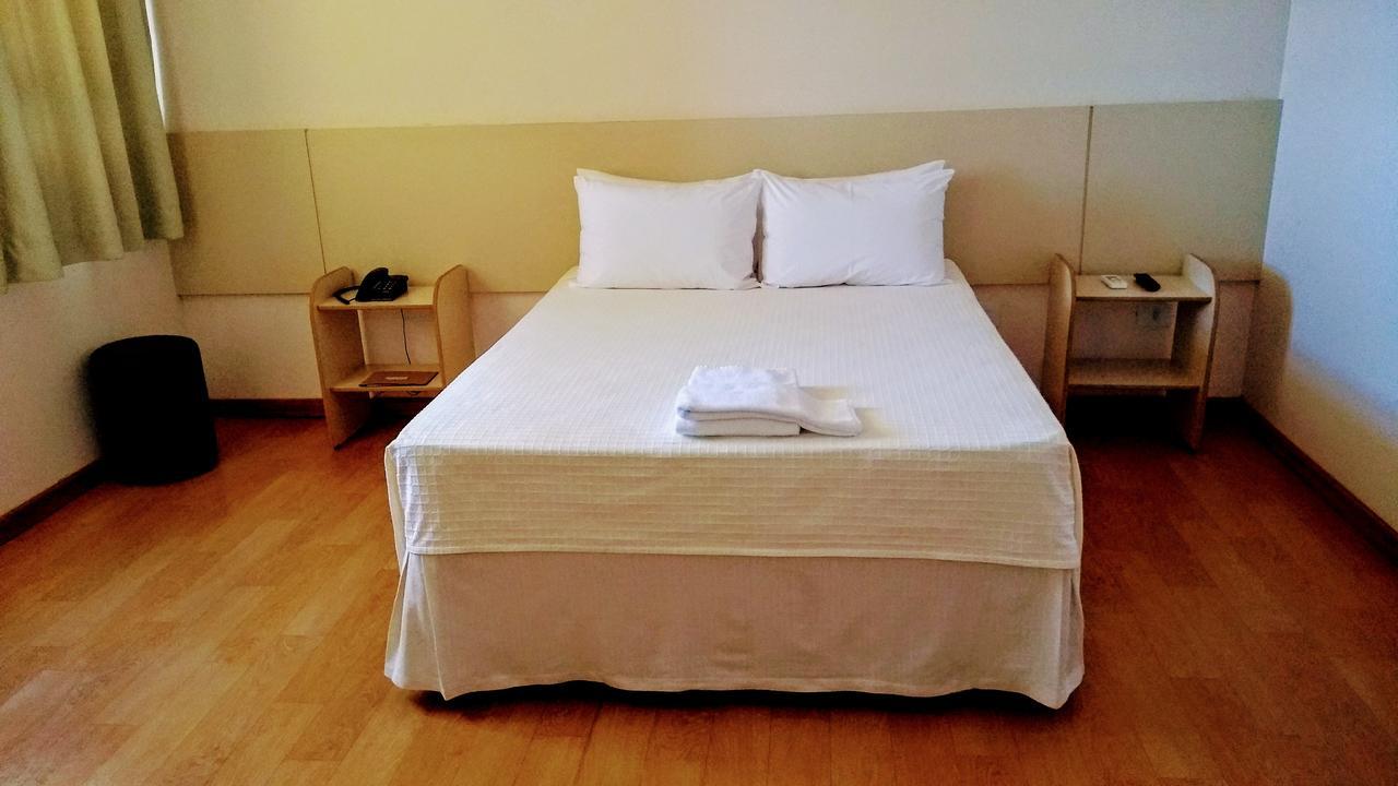 Vespasiano Hotel Telemaco Borba Екстер'єр фото